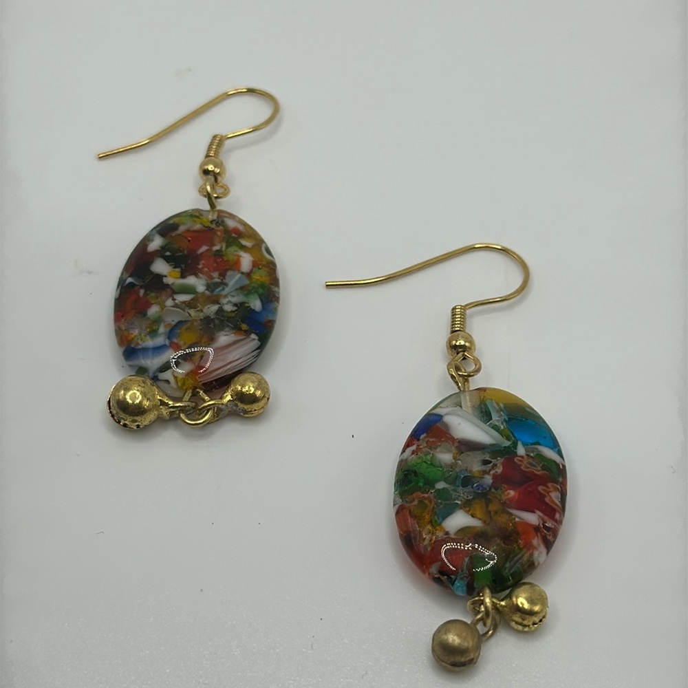 Multicolored glass oval dangling earrings